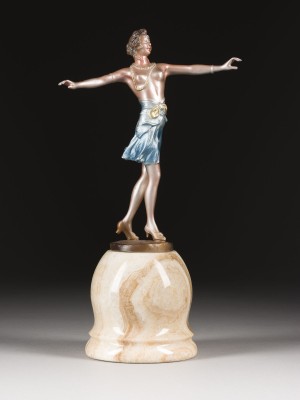 Auktion 155<br>ART DECO TÄNZERIN