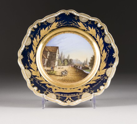 Auktion 156<br>FEINER TELLER 'RUINS DES SCHLOSSES VON SAYN'