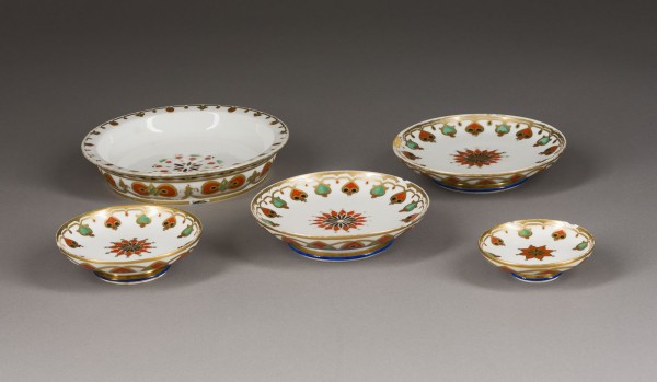 Auction 156<br>FÜNF SCHALEN AUS DEM SERVICE DES GROßFÜRSTEN KONSTANTIN NIKOLAJEWITSCH