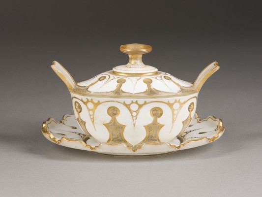 Bild KAVIARDOSE MIT DECKEL AUF PRÉSENTOIR