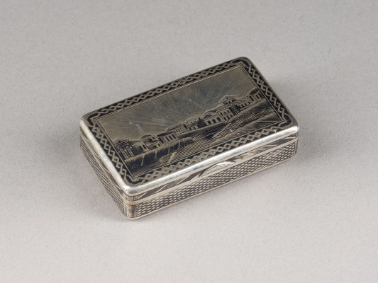 Picture NIELLO-SCHNUPFTABAKDOSE MIT PETERSBURGER ARCHITEKTURANSICHT