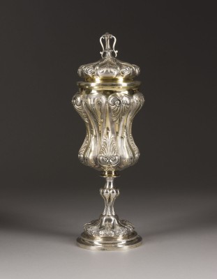 Bild GROSSER VERMEIL-DECKELPOKAL