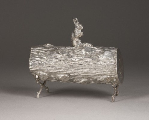 Bild GROSSE TROMPE L'OEIL-DOSE MIT EICHHÖRNCHEN