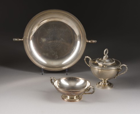 Bild DREITEILIGE FABERGÉ-GARNITUR MIT WIDDERKÖPFEN