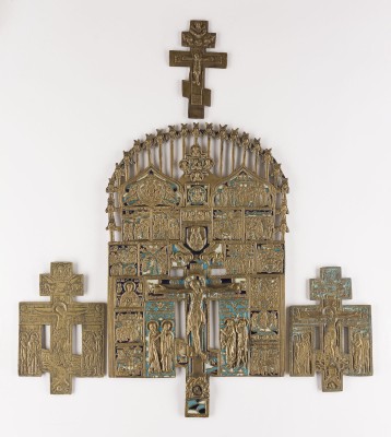 Picture SAMMLUNG VON VIER BRONZE-KRUZIFIXEN