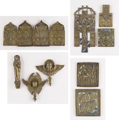 Auktion 156<br>SAMMLUNG VON NEUN BRONZE-IKONEN: KRUZIFIX, DARSTELLUNGEN DER GOTTESMUTTER SOWIE FESTTAGE