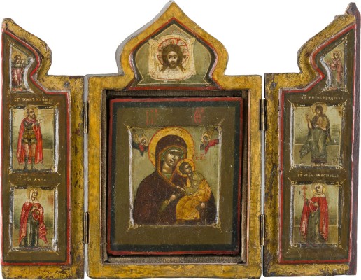 Auktion 156<br>SEHR FEINES UND KLEINES TRIPTYCHON MIT DER GOTTESMUTTER DER PASSION, DER VERKÜNDIGUNG UND HEILIGEN