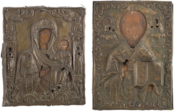 Auction 156<br>ZWEI IKONEN MIT OKLAD: GOTTESMUTTER VON SMOLENSK (SMOLENSKAJA) UND HEILIGER NIKOLAUS VON MYRA