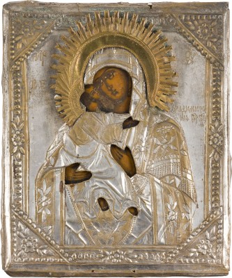 Auction 156<br>IKONE MIT DER GOTTESMUTTER VON WLADIMIR (WLADIMIRSKAJA) MIT OKLAD