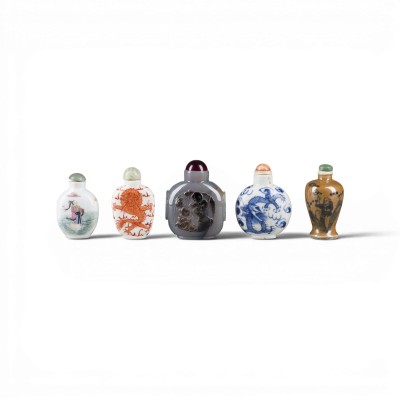 Auktion 159<br>KONVOLUT VON FÜNF SNUFFBOTTLES