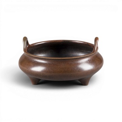 Auktion 159<br>EIN DREIFÜSSIGES RÄUCHERGEFÄSS AUS BRONZE