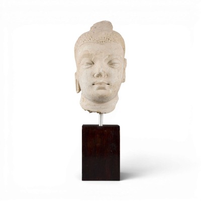 Auktion 159<br>EIN STUCKKOPF DES BUDDHA
