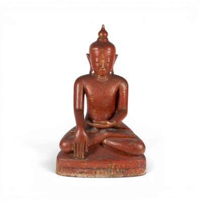 Auction 159<br>EINE GROSSE LACKIERTE HOLZFIGUR DES BUDDHA SHAKYAMUNI