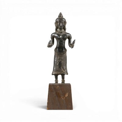 Auktion 159<br>EINE FIGUR DER UMA AUS BRONZE