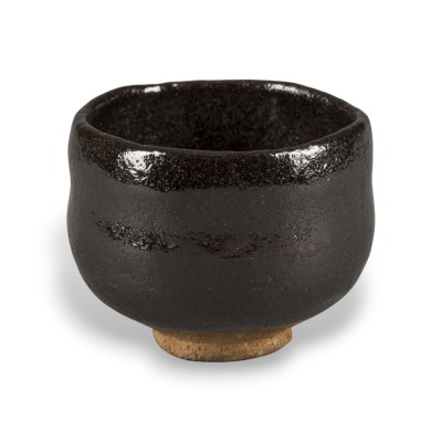 Auction 159<br>EINE RAKU-CHAWAN (TEESCHALE)
