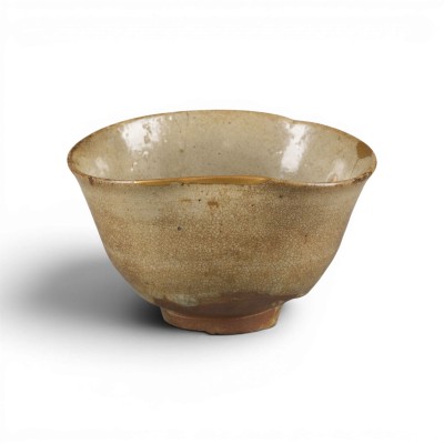 Auction 159<br>EINE KARATSU-CHAWAN (TEESCHALE)