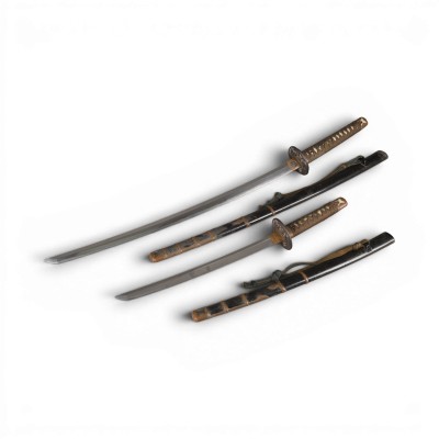 Auction 159<br>EIN KATANA UND EIN WAKIZASHI