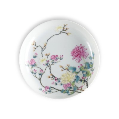 Auction 159<br>EIN KLEINER FAMILLE-ROSE-TELLER MIT BLUMENDEKOR