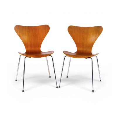 Auktion 158<br>PAAR STÜHLE MODELL '3107'