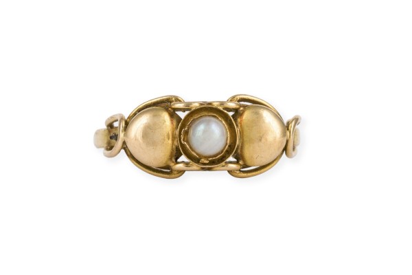 Picture ROMANTISCHER PERLEN RING