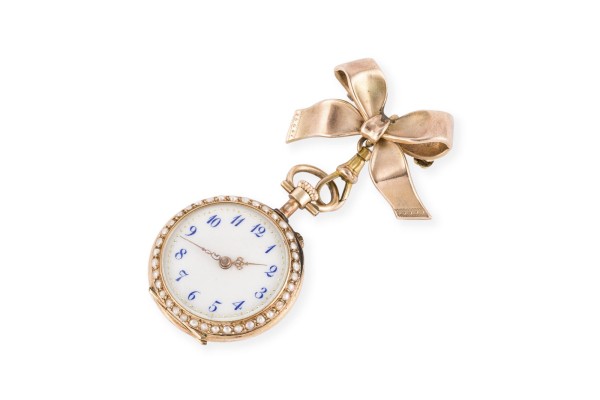 Auction 157<br>SCHMUCKVOLLE BROSCHEN-UHR
