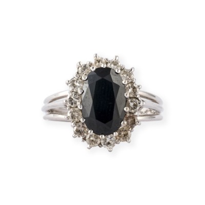 Picture SAPHIR BRILLANT ENTOURAGE RING
