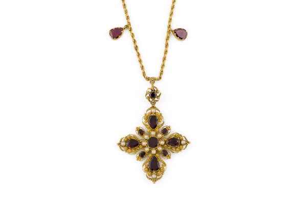 Picture ALMANDIN KREUZ COLLIER 19. JH.