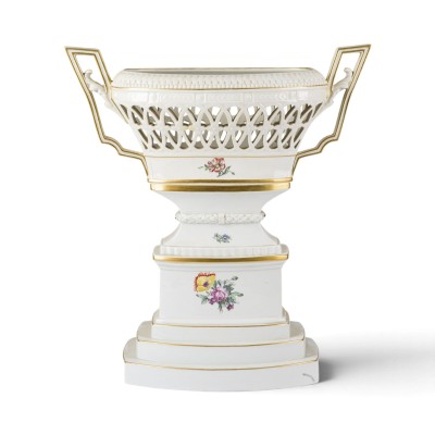 Bild VASE MIT PERLENMUSTER 'FLORA DANICA'