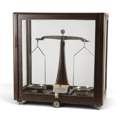 Bild APOTHEKERWAAGE