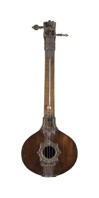 Auction 160<br>SELTENE KLEINE MANDOLINE MIT THERMOMETER
