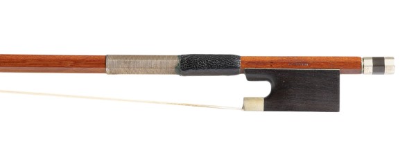 Auction 160<br>VIOLABOGEN GEMARKT 'A. HOYER'*