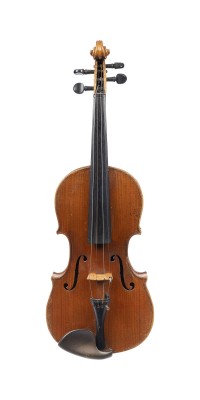 Auktion 160<br>VIOLINE UND ZWEI VIOLINBÖGEN