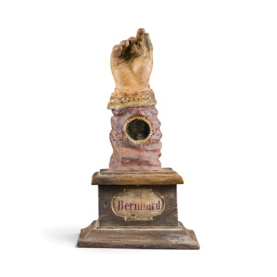 Auction 160<br>ARMRELIQUIAR DES HEILIGEN ABTES BERNHARD