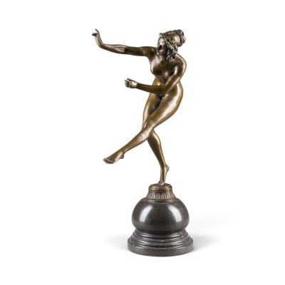 Auction 160<br>ART DÉCO TÄNZERIN