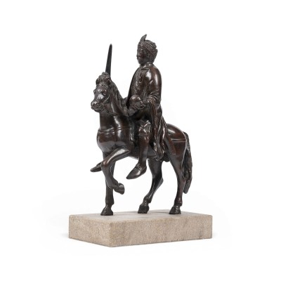 Auktion 160<br>REITERSTATUETTE KARL DES GROSSEN (NACH DEM BERÜHMTEN ORIGINAL AUS DEM LOUVRE)