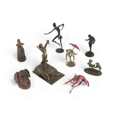 Bild KONVOLUT VON ACHT FIGUREN