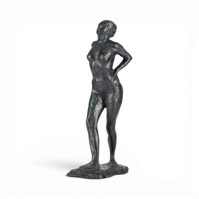 Auction 160<br>STEHENDER FRAUENAKT ('DANSEUSE AU REPOS, LES MAINS SUR LES REINS, LA JAMBE DROITE EN AVANT')