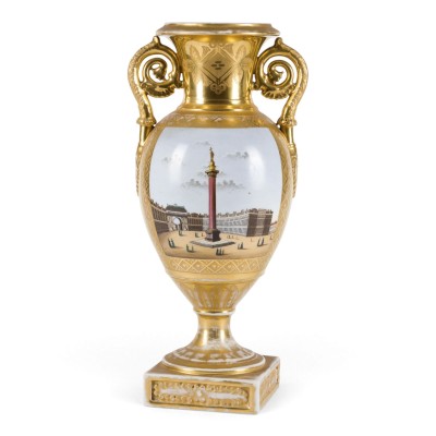 Auktion 161<br>AMPHOREN-VASE MIT DEM ANSICHT DES PALASTPLATZES UND DES GENERALSTABS