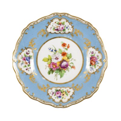 Auction 161<br>TELLER MIT FLORALEM DEKOR