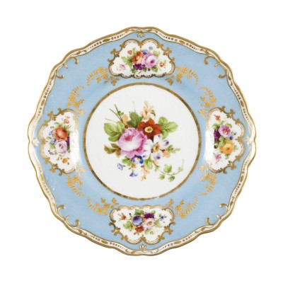 Auction 161<br>TELLER MIT FLORALEM DEKOR