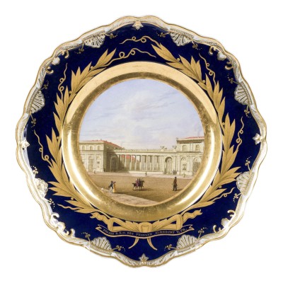 Auktion 161<br>FEINER TELLER MIT DEM ANSICHT DES PALASTES S.K.H. DES PRINZEN ALBRECHT VON PREUßEN