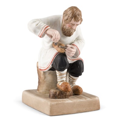 Auction 161<br>FIGUR 'ALTER MANN BEIM BASTSCHUHFLEUCHTEN'