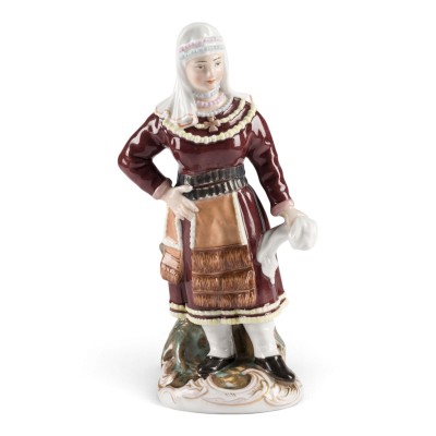 Auktion 161<br>FIGUR 'TSCHUCHONISCHE BÄUERIN'