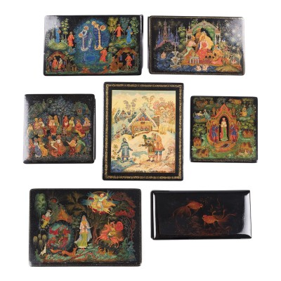 Picture SAMMLUNG VON SIEBEN LACKDOSEN