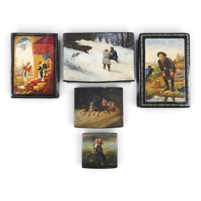 Picture SAMMLUNG VON FÜNF LACKDOSEN