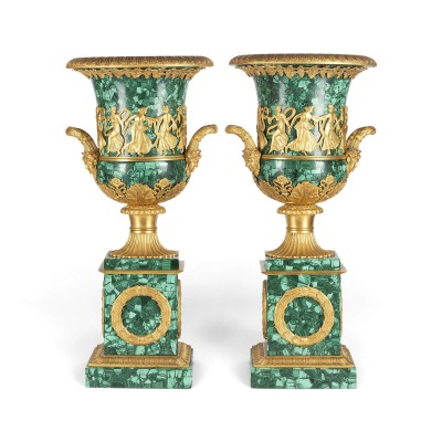 Auction 161<br>PAAR GROSSE KRATERVASEN