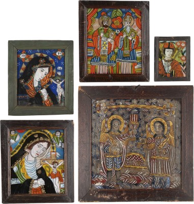 Auction 161<br>FÜNF HINTERGLAS-IKONEN: TRAUERNDE GOTTESMUTTER, ERZENGEL SOWIE AUSGEWÄHLTE HEILIGE