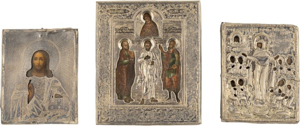 Auktion 161<br>DREI KLEINFORMATIGE IKONEN MIT SILBER-OKLAD: PATRONATSIKONE, CHRISTUS PANTOKRATOR UND DIE GOTTESMUTTER 'FREUDE ALLER LEIDENDEN'